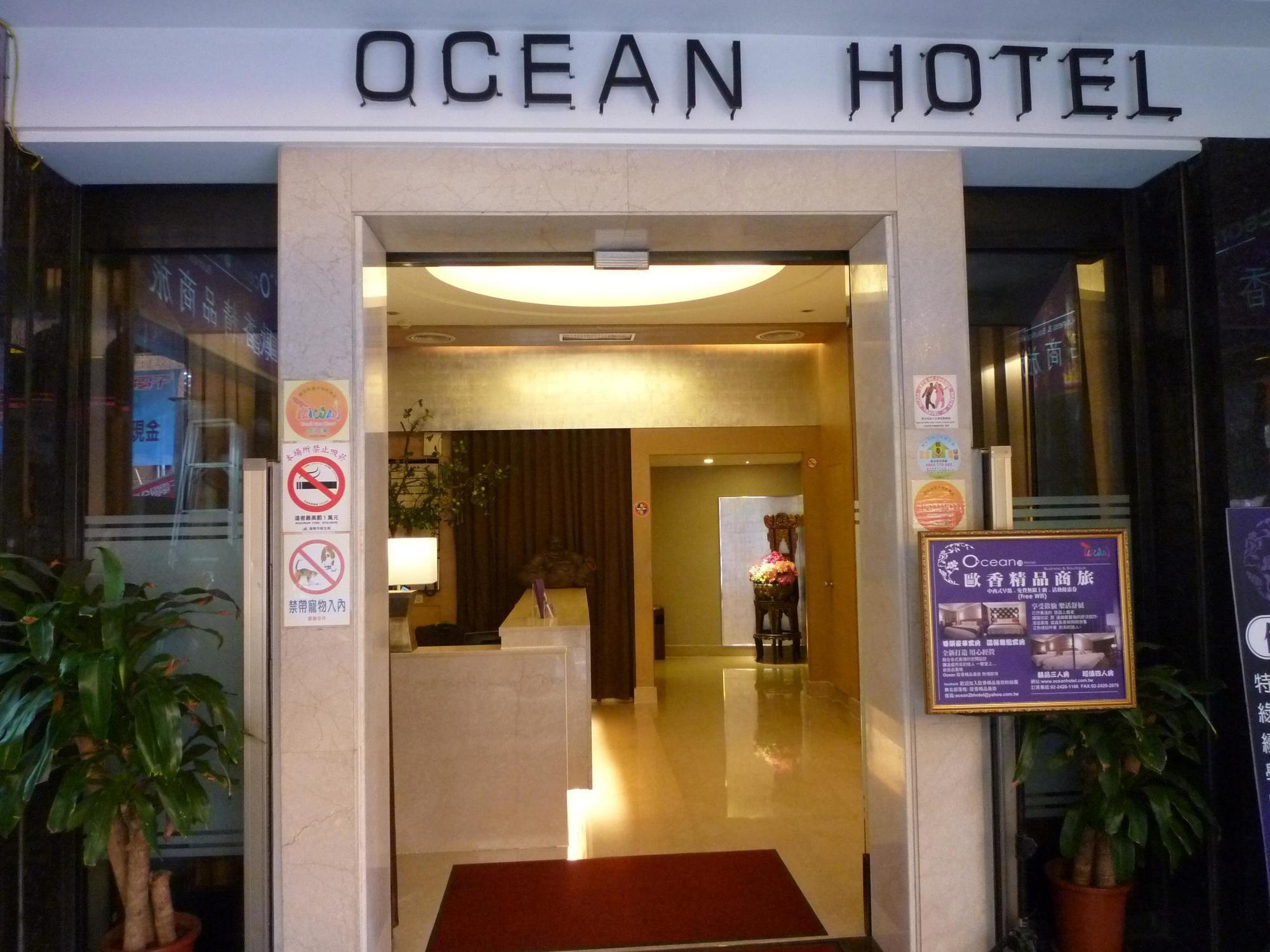 Keebe Hotel Chilung Exteriör bild